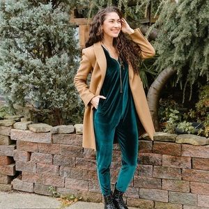 NWT Smash+Tess Sunday Velvet Romper